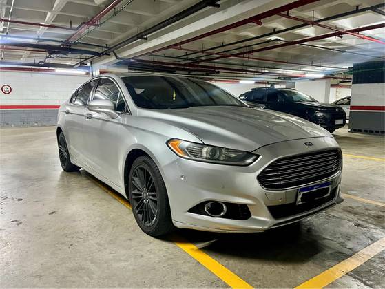 FORD FUSION 2.0 TITANIUM AWD 16V GASOLINA 4P AUTOMÁTICO FORD FUSION 2.0 TITANIUM AWD 16V GASOLINA 4P AUTOMÁTICO